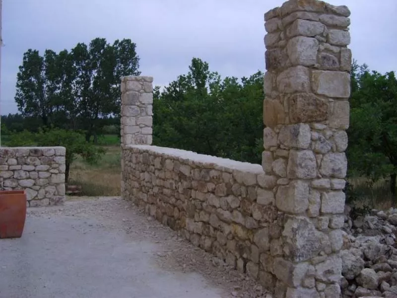 Construction de maison en pierre, Cornillon, KAZAN